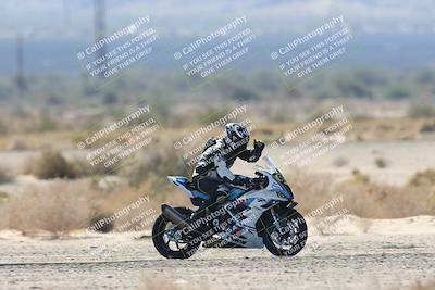 media/Nov-02-2025-CVMA (Sun) [[337aff29ab]]/Race 11-Amateur Supersport Open/